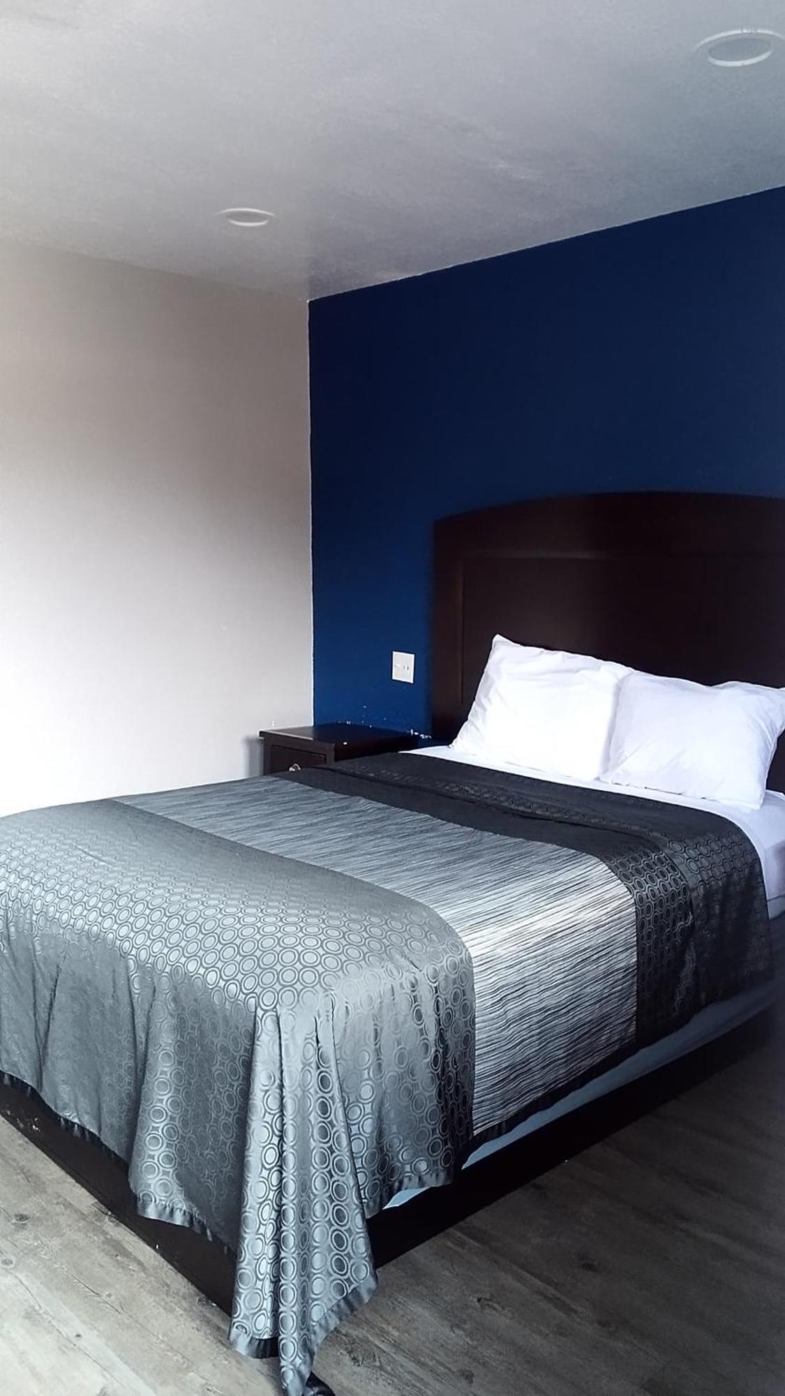 Coachman'S Inn & Suites Waldron ภายนอก รูปภาพ
